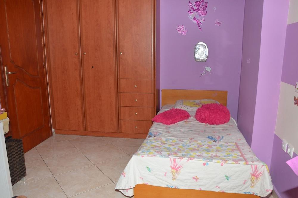 Kostaspant Apartment Gerani  Екстериор снимка