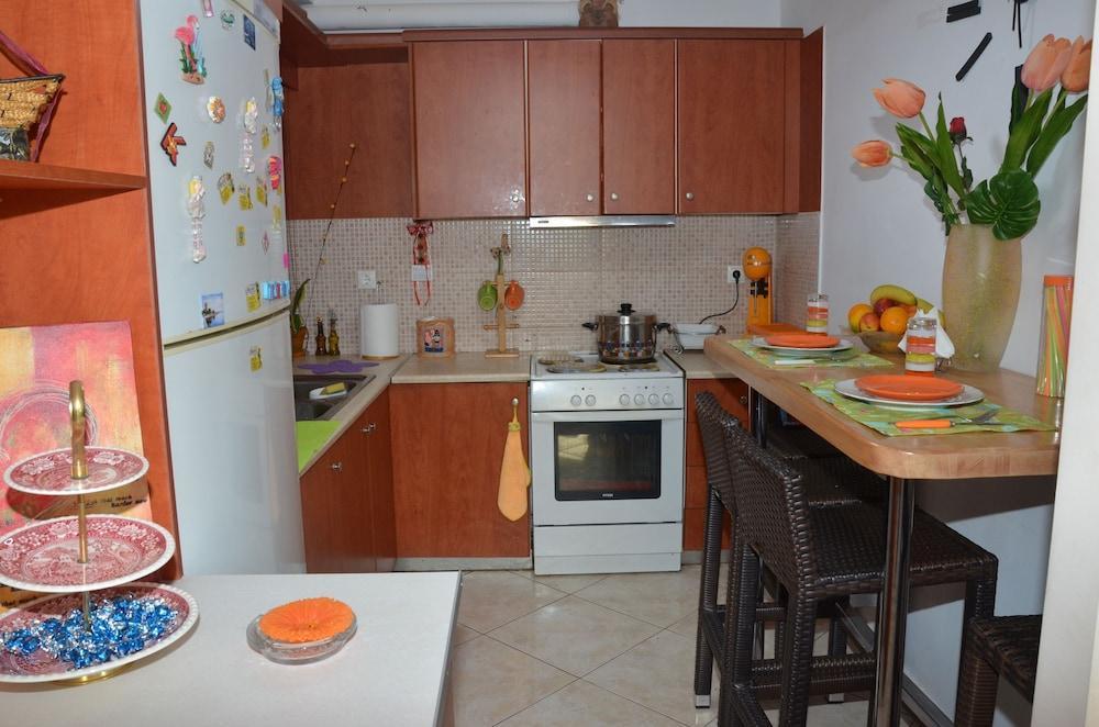 Kostaspant Apartment Gerani  Екстериор снимка